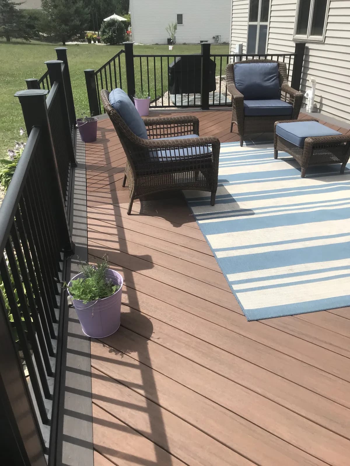 Composite Deck 45-Degree Infill Double Picture Frame