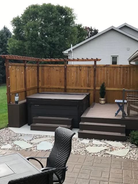 Appleton AZEK Deck Privacy Wall 1