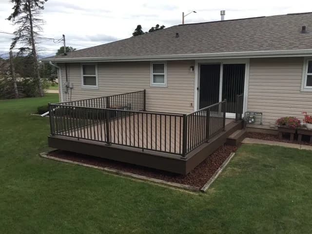 Appleton AZEK Deck 3