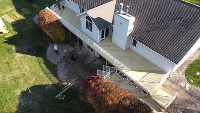 Waupaca Hybrid Deck 2X8 Westbury