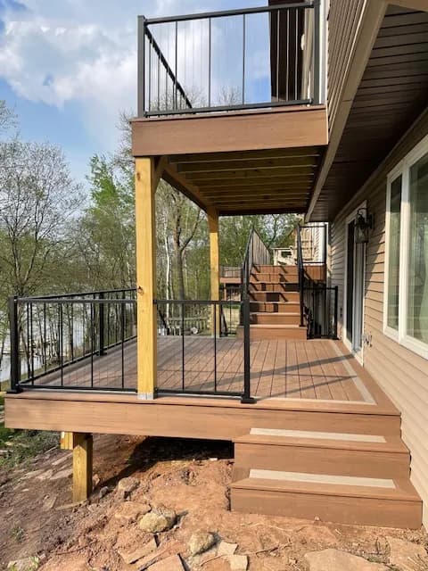 Pvc Multi-Level AZEK Deck Verticable