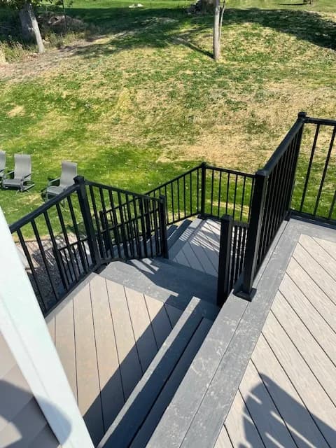 Kimberly Timber Tech Deck Multi-Level