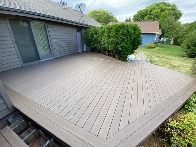 Fox Crossing TimberTech Deck