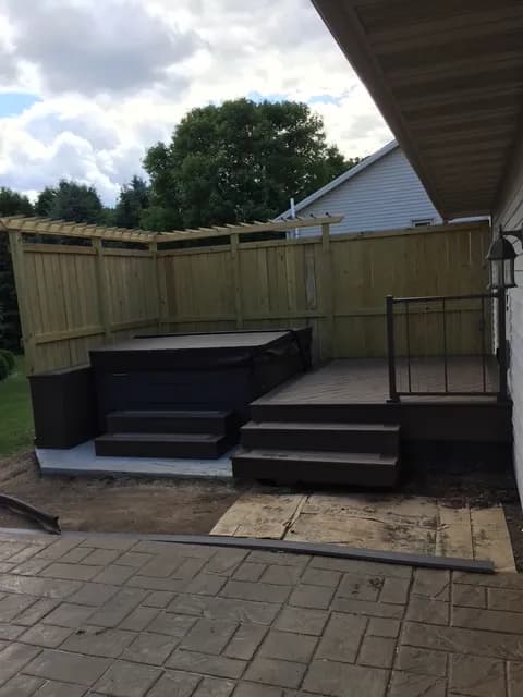 Appleton TimberTech Small Deck Privacy Wall