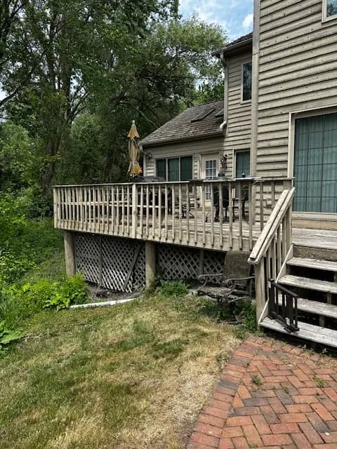 Oshkosh Project Before Lake House Skirting