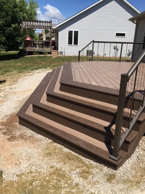 Suamico Custom Deck